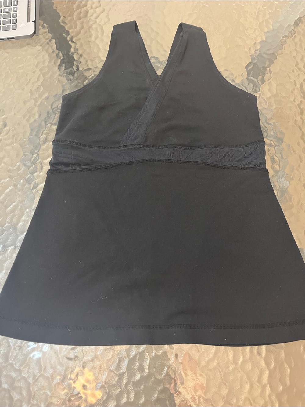 Lululemon small V Neck Athletic Yoga Tank Top